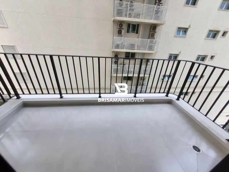 Foto 5 de Apartamento com 3 quartos à venda e para alugar, 110m2 em Guaruja - SP