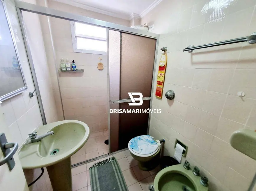 Foto 7 de Apartamento com 1 quarto à venda, 76m2 em Guaruja - SP