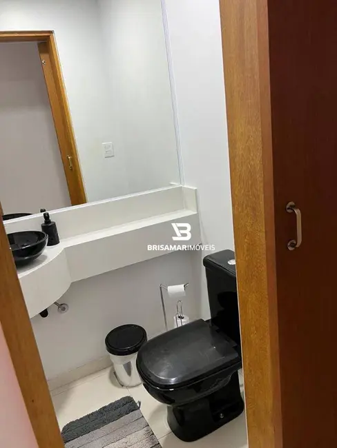 Foto 7 de Sobrado com 2 quartos à venda, 221m2 em Guaruja - SP