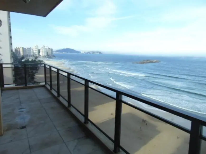 Foto 6 de Apartamento com 3 quartos à venda, 210m2 em Guaruja - SP