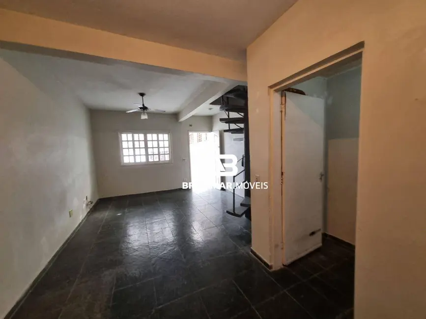 Foto 5 de Sobrado com 2 quartos para alugar, 100m2 em Guaruja - SP