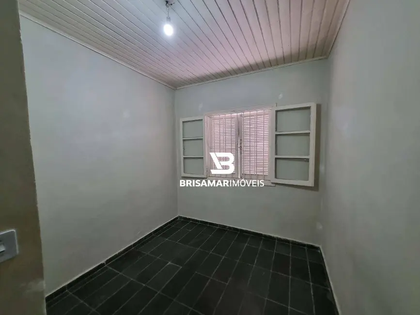 Foto 8 de Sobrado com 2 quartos para alugar, 100m2 em Guaruja - SP