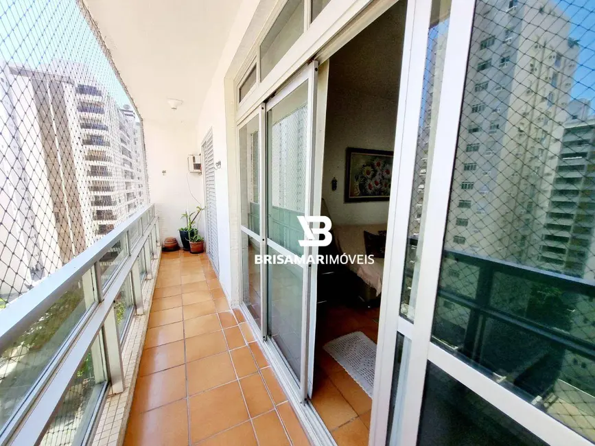 Foto 6 de Apartamento com 3 quartos à venda, 187m2 em Barra Funda, Guaruja - SP