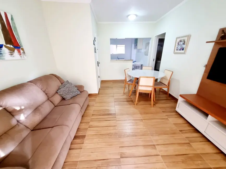 Foto 4 de Apartamento com 3 quartos à venda e para alugar, 122m2 em Guaruja - SP