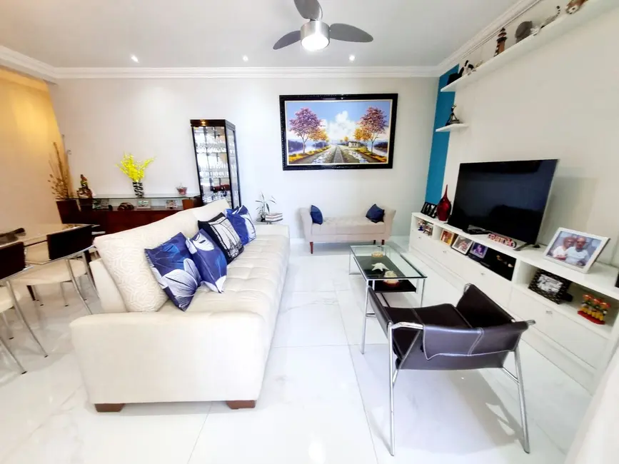 Apartamento com 2 quartos à venda, 134m2 em Guaruja - SP - imagem 4 Foto 4 de Apartamento com 2 quartos à venda, 134m2 em Guaruja - SP