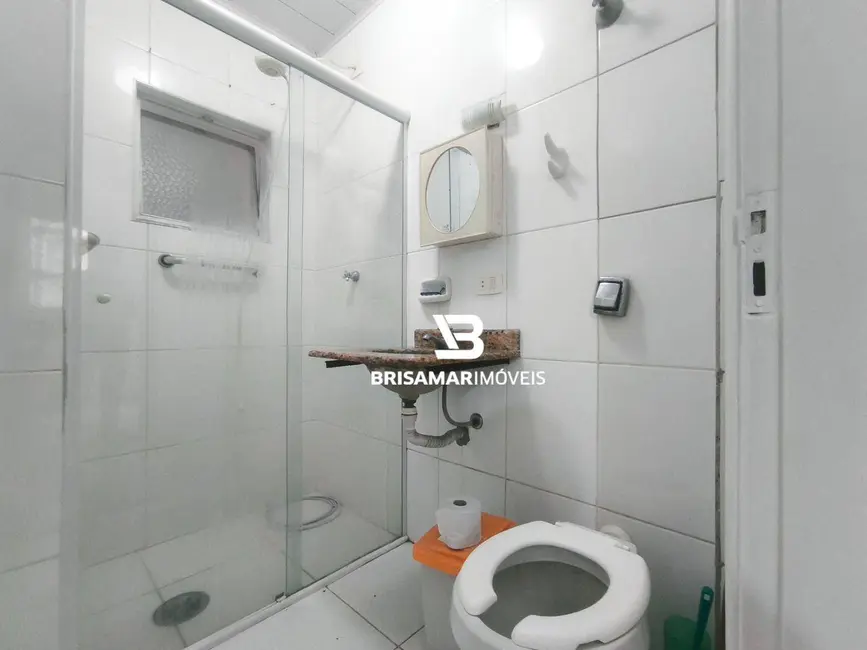Foto 9 de Apartamento com 1 quarto à venda e para alugar, 57m2 em Guaruja - SP