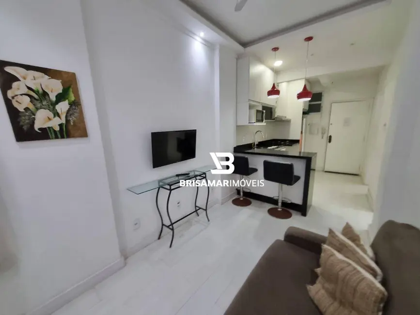 Foto 3 de Apartamento com 1 quarto para alugar, 36m2 em Guaruja - SP