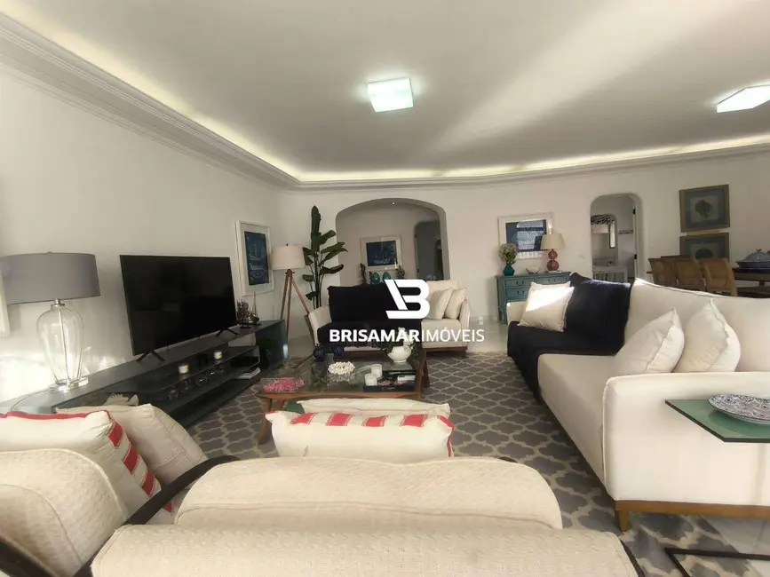 Foto 9 de Apartamento com 4 quartos à venda, 335m2 em Guaruja - SP