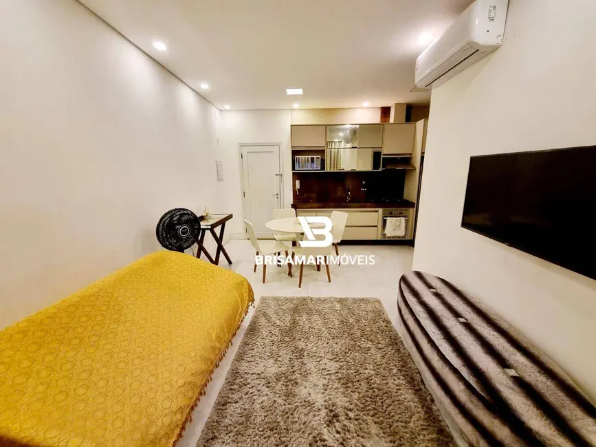 Foto 2 de Apartamento com 1 quarto à venda, 55m2 em Guaruja - SP