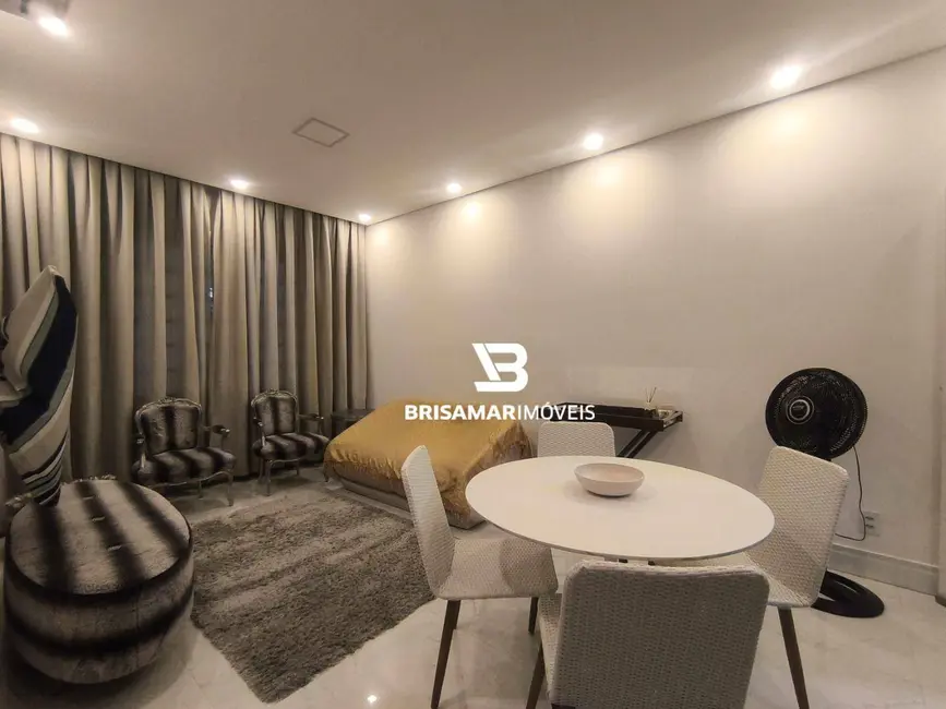 Foto 1 de Apartamento com 1 quarto à venda, 55m2 em Guaruja - SP