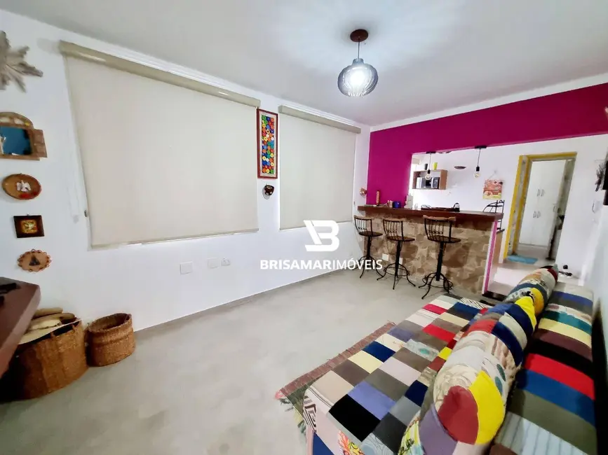 Foto 2 de Kitnet com 1 quarto à venda e para alugar, 30m2 em Guaruja - SP