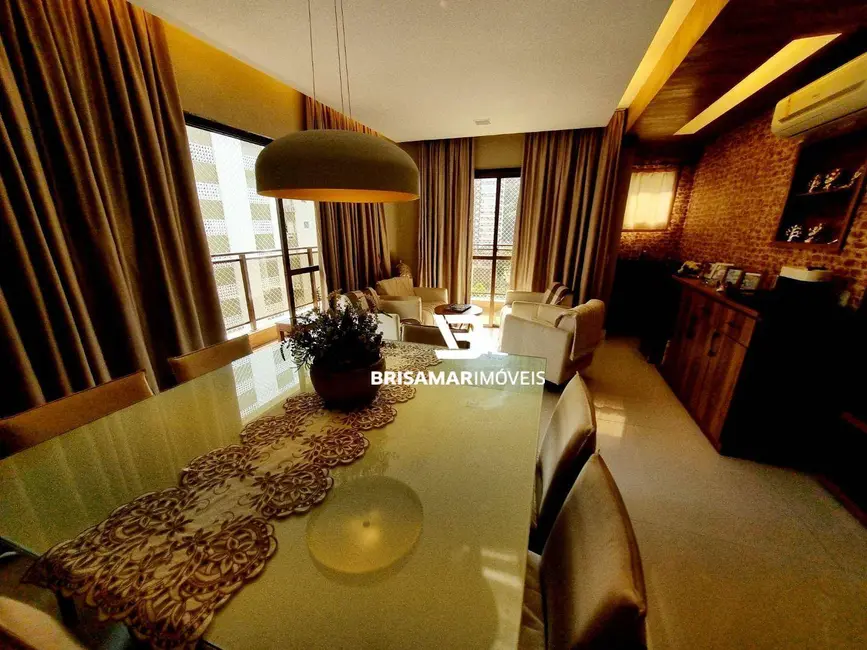 Foto 4 de Apartamento com 3 quartos à venda, 176m2 em Barra Funda, Guaruja - SP