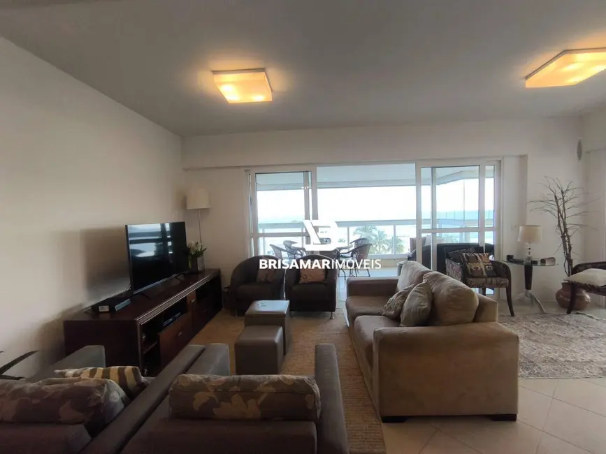 Foto 8 de Apartamento com 3 quartos à venda, 247m2 em Guaruja - SP