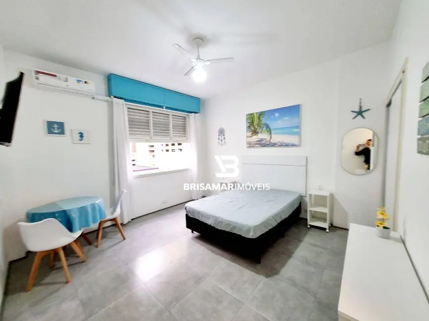 Kitnet com 1 quarto para alugar, 27m2 em Barra Funda, Guaruja - SP - imagem 7 Foto 7 de Kitnet com 1 quarto para alugar, 27m2 em Barra Funda, Guaruja - SP