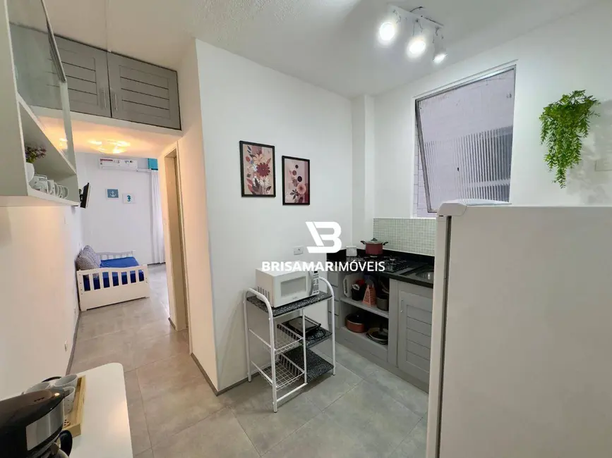 Kitnet com 1 quarto à venda, 27m2 em Barra Funda, Guaruja - SP - imagem 5 Foto 5 de Kitnet com 1 quarto à venda, 27m2 em Barra Funda, Guaruja - SP