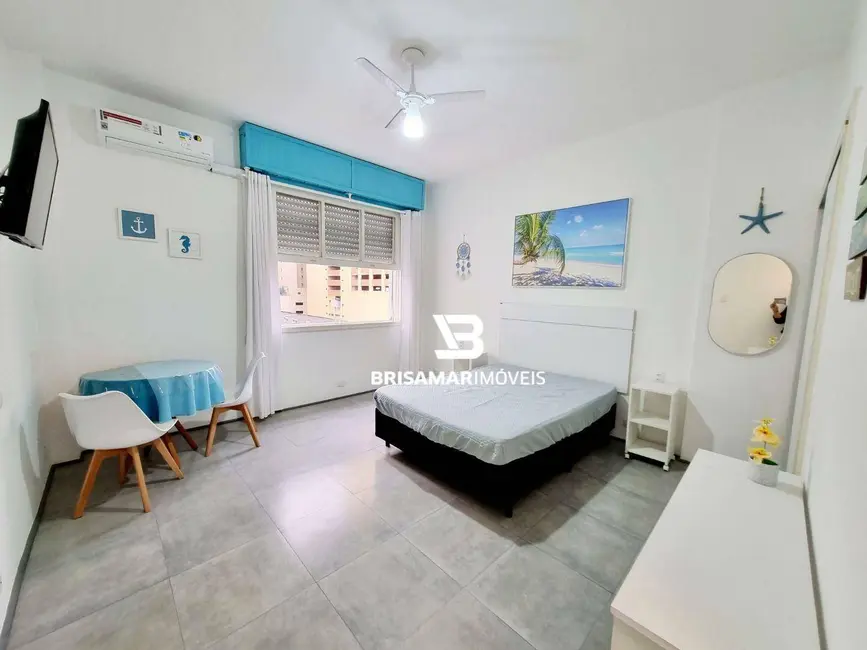 Kitnet com 1 quarto para alugar, 27m2 em Barra Funda, Guaruja - SP - imagem 4 Foto 4 de Kitnet com 1 quarto para alugar, 27m2 em Barra Funda, Guaruja - SP