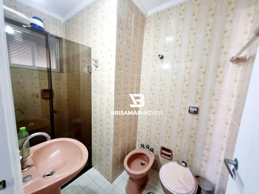 Foto 9 de Apartamento com 3 quartos para alugar, 131m2 em Guaruja - SP