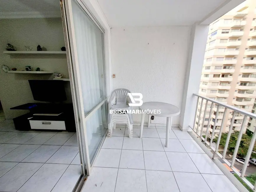 Foto 6 de Apartamento com 3 quartos à venda, 120m2 em Guaruja - SP