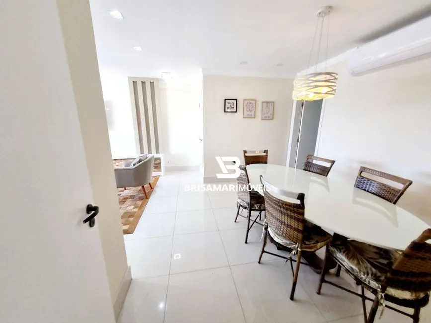 Foto 8 de Apartamento com 4 quartos para alugar, 130m2 em Guaruja - SP