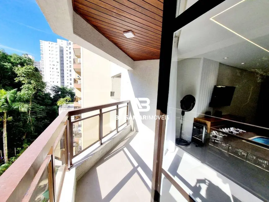 Foto 8 de Apartamento com 3 quartos à venda, 158m2 em Barra Funda, Guaruja - SP