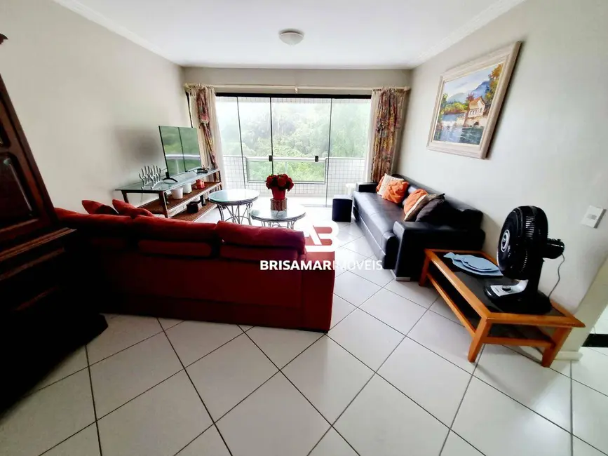 Apartamento com 2 quartos para alugar, 127m2 em Barra Funda, Guaruja - SP - imagem 2 Foto 2 de Apartamento com 2 quartos para alugar, 127m2 em Barra Funda, Guaruja - SP