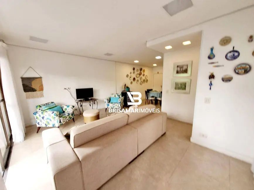 Apartamento com 3 quartos à venda, 176m2 em Barra Funda, Guaruja - SP - imagem 2 Foto 2 de Apartamento com 3 quartos à venda, 176m2 em Barra Funda, Guaruja - SP