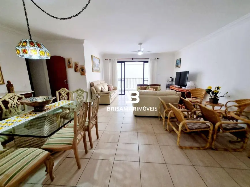 Apartamento com 3 quartos à venda, 252m2 em Guaruja - SP - imagem 5 Foto 5 de Apartamento com 3 quartos à venda, 252m2 em Guaruja - SP