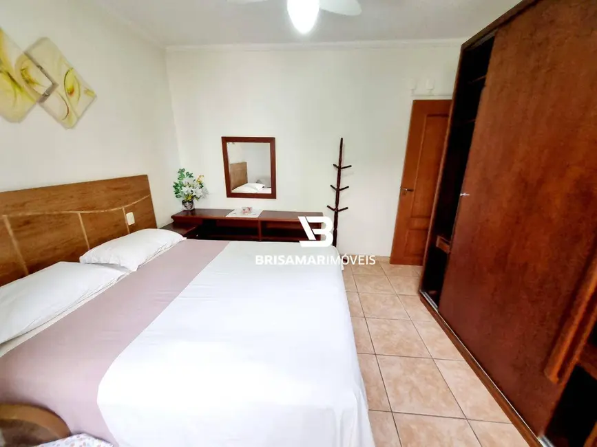 Apartamento com 3 quartos para alugar, 84m2 em Barra Funda, Guaruja - SP - imagem 8 Foto 8 de Apartamento com 3 quartos para alugar, 84m2 em Barra Funda, Guaruja - SP