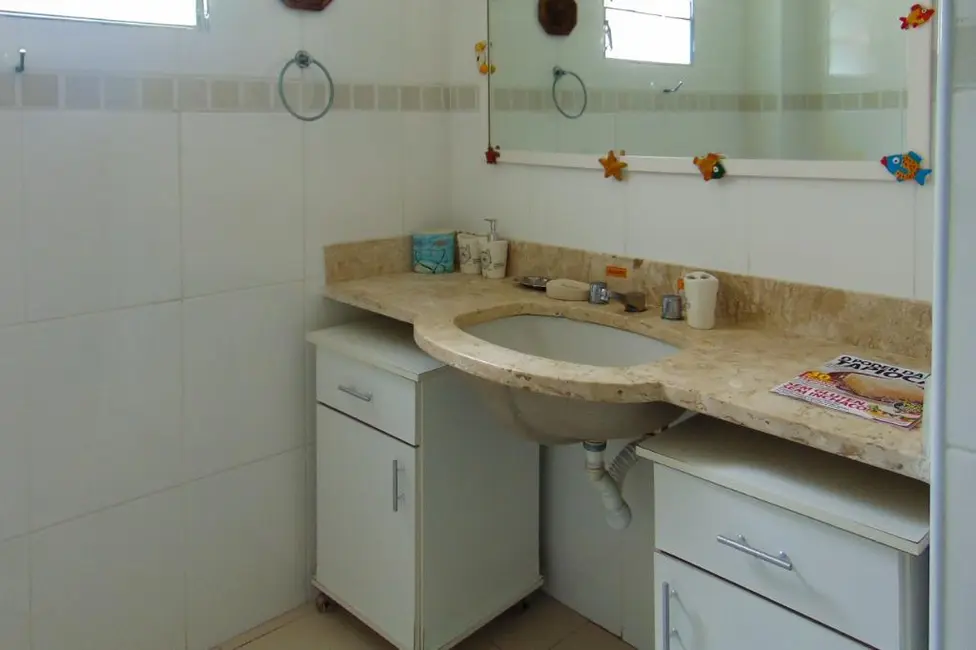 Foto 9 de Apartamento com 4 quartos à venda e para alugar, 130m2 em Barra Funda, Guaruja - SP