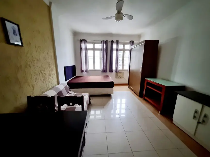 Foto 3 de Kitnet com 1 quarto para alugar, 35m2 em Guaruja - SP