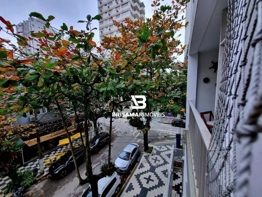Foto 9 de Apartamento com 3 quartos para alugar, 117m2 em Guaruja - SP