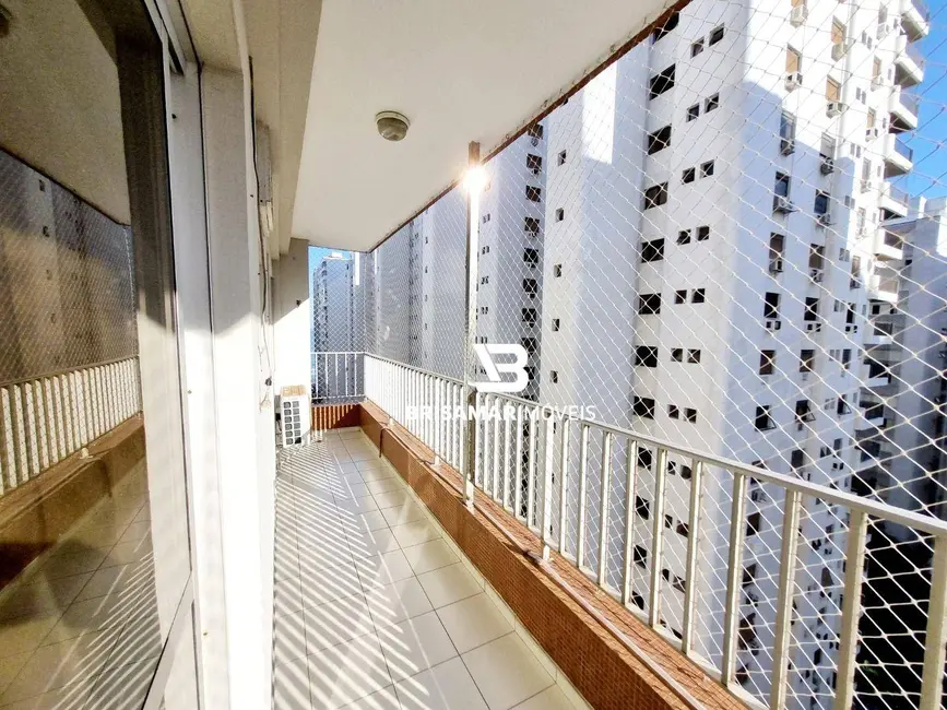 Foto 7 de Apartamento com 1 quarto à venda, 76m2 em Guaruja - SP