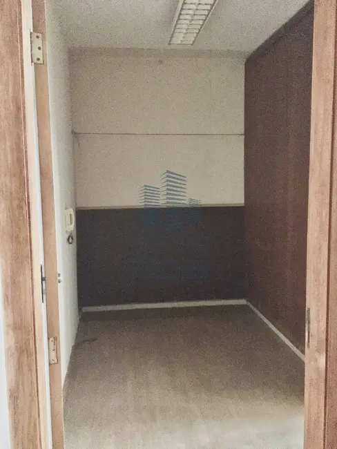 Sala Comercial à venda e para alugar, 175m2 em Centro, Rio De Janeiro - RJ - imagem 7 Foto 7 de Sala Comercial à venda e para alugar, 175m2 em Centro, Rio De Janeiro - RJ