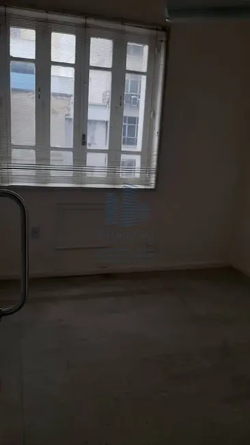 Sala Comercial à venda e para alugar, 70m2 em Centro, Rio De Janeiro - RJ - imagem 5 Foto 5 de Sala Comercial à venda e para alugar, 70m2 em Centro, Rio De Janeiro - RJ