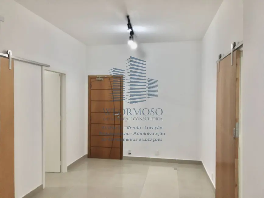 Sala Comercial para alugar, 83m2 em Centro, Rio De Janeiro - RJ - imagem 2 Foto 2 de Sala Comercial para alugar, 83m2 em Centro, Rio De Janeiro - RJ