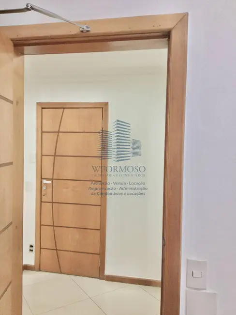 Sala Comercial para alugar, 83m2 em Centro, Rio De Janeiro - RJ - imagem 3 Foto 3 de Sala Comercial para alugar, 83m2 em Centro, Rio De Janeiro - RJ