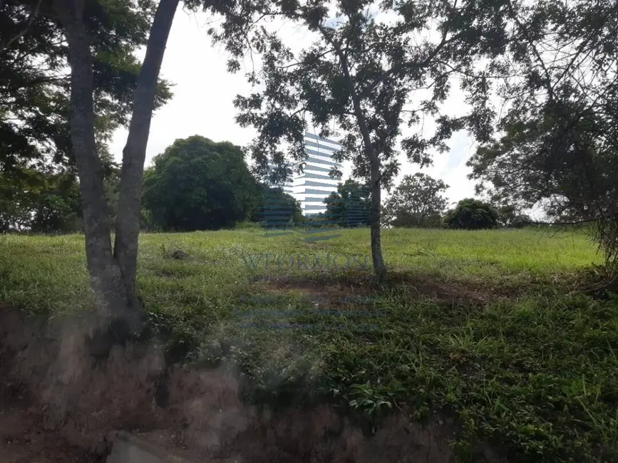 Foto 1 de Terreno / Lote à venda, 659m2 em Araruama - RJ