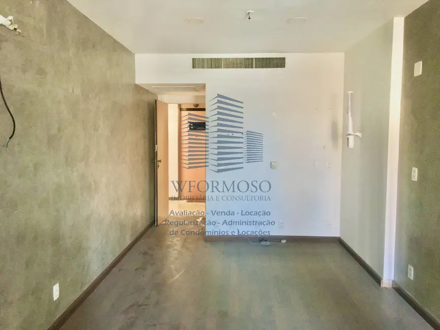 Sala Comercial à venda e para alugar, 30m2 em Centro, Rio De Janeiro - RJ - imagem 3 Foto 3 de Sala Comercial à venda e para alugar, 30m2 em Centro, Rio De Janeiro - RJ