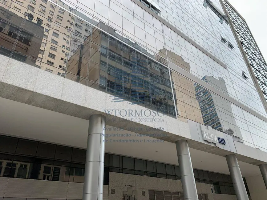 Sala Comercial à venda, 350m2 em Centro, Rio De Janeiro - RJ - imagem 8 Foto 8 de Sala Comercial à venda, 350m2 em Centro, Rio De Janeiro - RJ