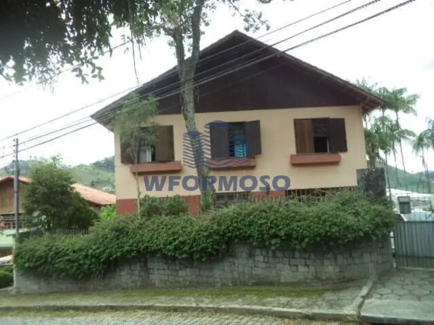 Foto 1 de Casa com 3 quartos à venda, 8000m2 em Conselheiro Paulino, Nova Friburgo - RJ