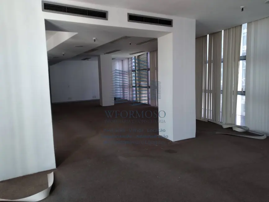 Sala Comercial à venda e para alugar, 254m2 em Centro, Rio De Janeiro - RJ - imagem 3 Foto 3 de Sala Comercial à venda e para alugar, 254m2 em Centro, Rio De Janeiro - RJ