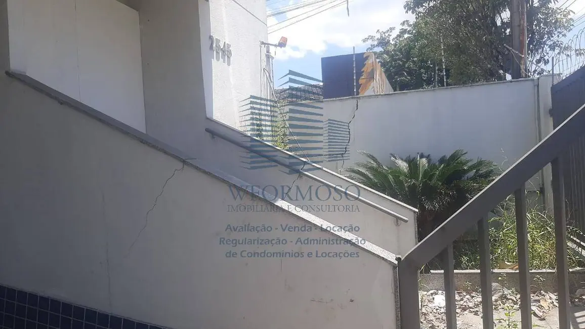 Sala Comercial à venda, 722m2 em Taquara, Rio De Janeiro - RJ - imagem 2 Foto 2 de Sala Comercial à venda, 722m2 em Taquara, Rio De Janeiro - RJ