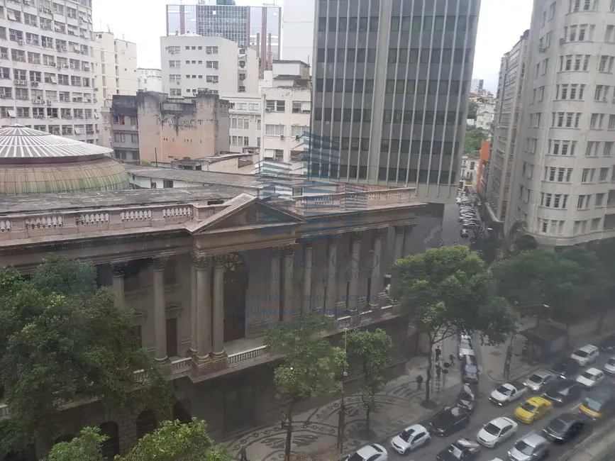 Sala Comercial à venda e para alugar, 32m2 em Centro, Rio De Janeiro - RJ - imagem 3 Foto 3 de Sala Comercial à venda e para alugar, 32m2 em Centro, Rio De Janeiro - RJ
