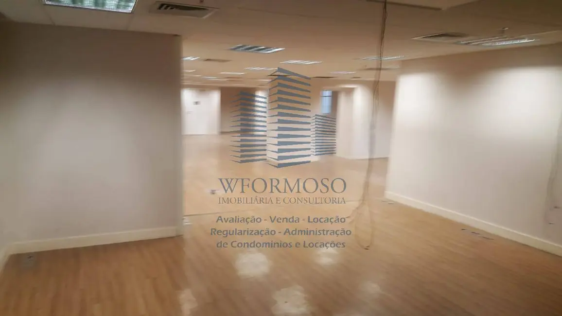 Sala Comercial à venda e para alugar, 970m2 em Centro, Rio De Janeiro - RJ - imagem 3 Foto 3 de Sala Comercial à venda e para alugar, 970m2 em Centro, Rio De Janeiro - RJ