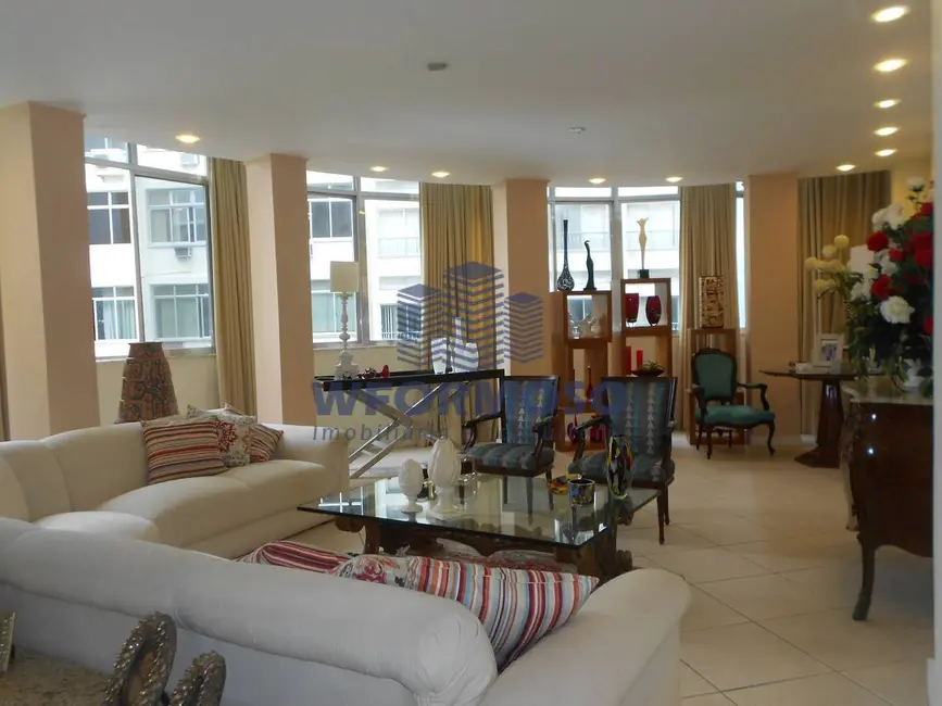 Foto 1 de Apartamento com 3 quartos à venda, 247m2 em Copacabana, Rio De Janeiro - RJ