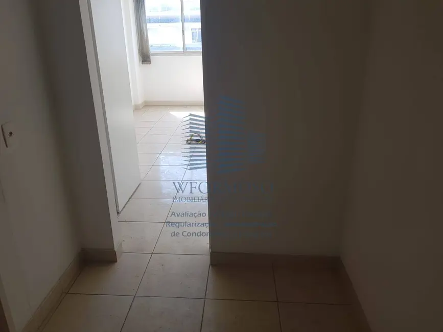 Sala Comercial à venda, 27m2 em Copacabana, Rio De Janeiro - RJ - imagem 7 Foto 7 de Sala Comercial à venda, 27m2 em Copacabana, Rio De Janeiro - RJ