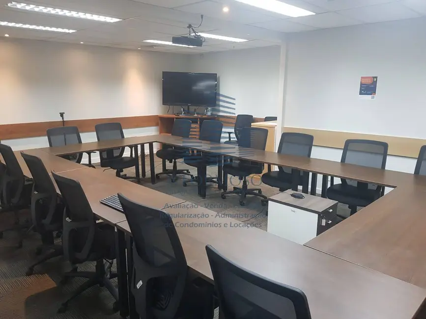 Sala Comercial à venda, 480m2 em Centro, Rio De Janeiro - RJ - imagem 7 Foto 7 de Sala Comercial à venda, 480m2 em Centro, Rio De Janeiro - RJ