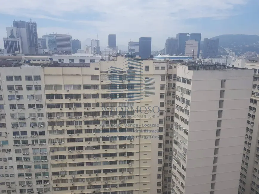 Sala Comercial à venda e para alugar, 135m2 em Centro, Rio De Janeiro - RJ - imagem 9 Foto 9 de Sala Comercial à venda e para alugar, 135m2 em Centro, Rio De Janeiro - RJ