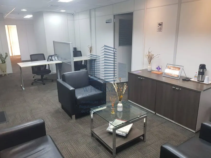 Sala Comercial à venda e para alugar, 480m2 em Centro, Rio De Janeiro - RJ - imagem 9 Foto 9 de Sala Comercial à venda e para alugar, 480m2 em Centro, Rio De Janeiro - RJ