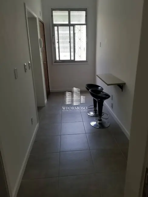 Foto 1 de Apartamento com 1 quarto à venda, 35m2 em Catete, Rio De Janeiro - RJ